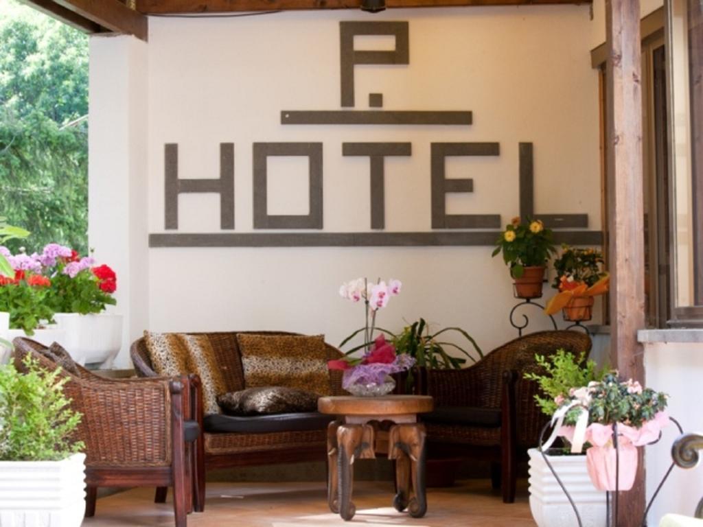 Piccolo Hotel Aurora Abbadia San Salvator Exterior foto